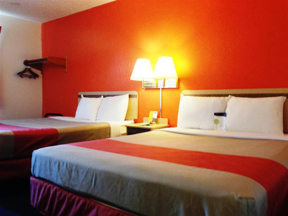 Motel 6-Colby, Ks Стая снимка