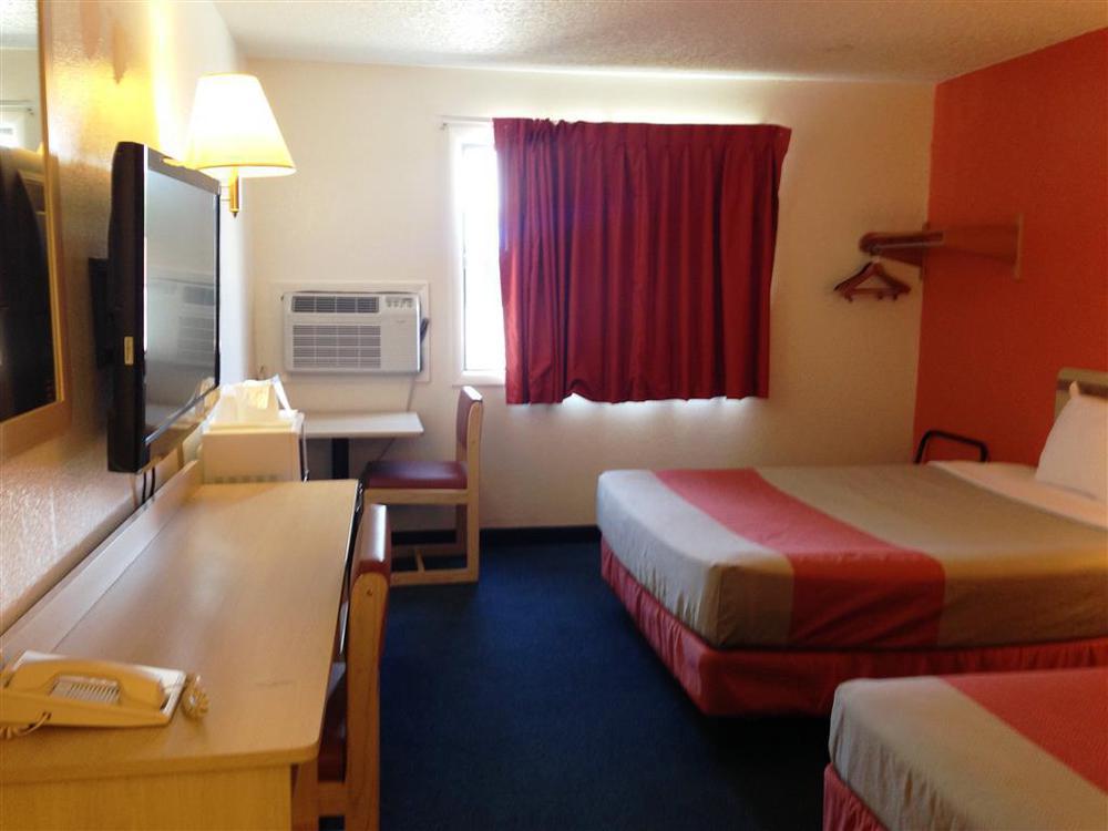 Motel 6-Colby, Ks Стая снимка