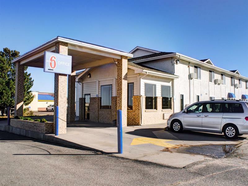 Motel 6-Colby, Ks Екстериор снимка