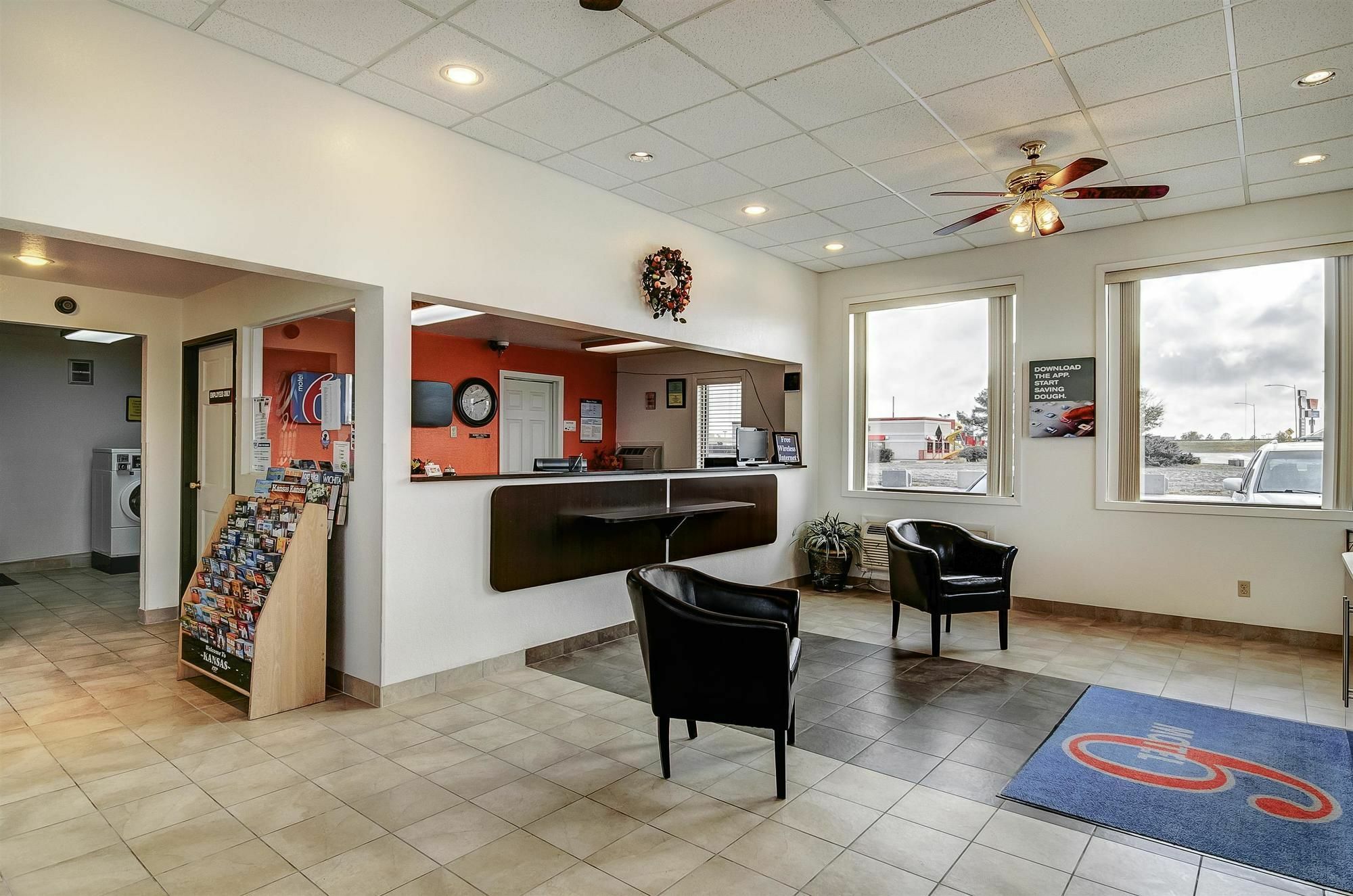 Motel 6-Colby, Ks Екстериор снимка